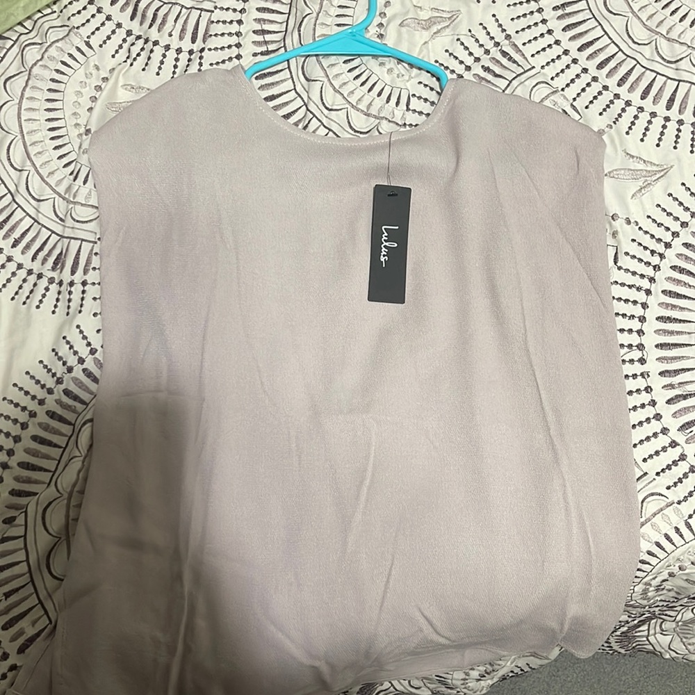 Lulus shoulder pad tank